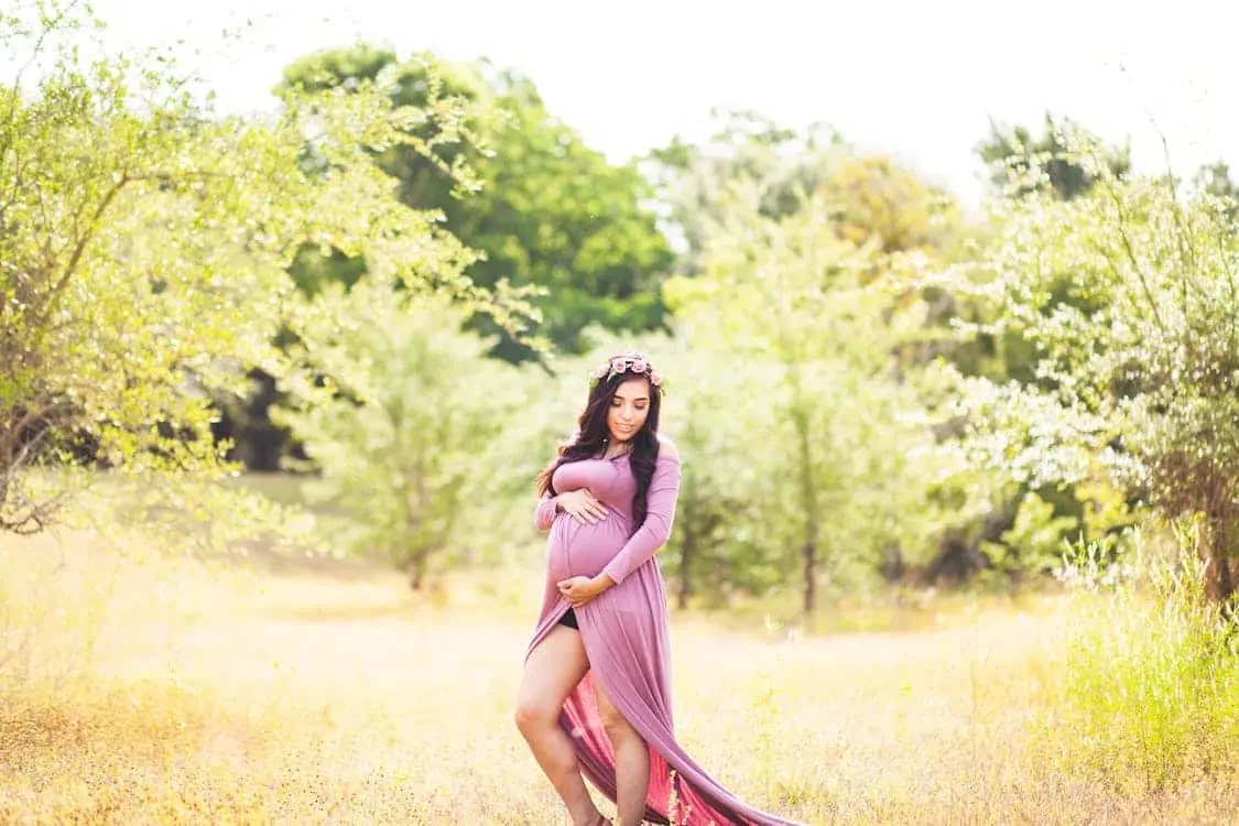 Fun and Creative Maternity Photoshoot Ideas for Every Mom-to-Be