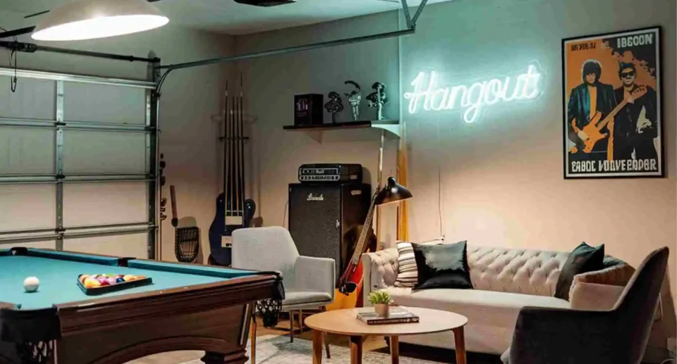 garage man cave idea for making it a hangout